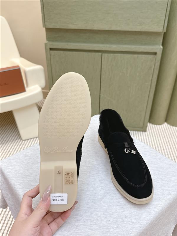 2025126104251360 440